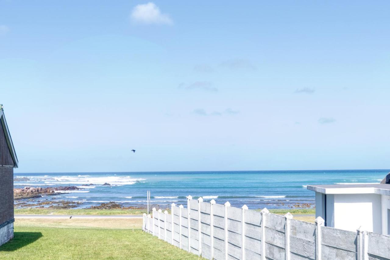 Redsky self catering Agulhas Apartment Bagian luar foto