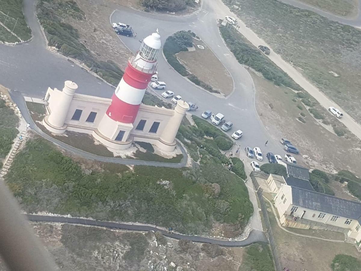 Redsky self catering Agulhas Apartment Bagian luar foto