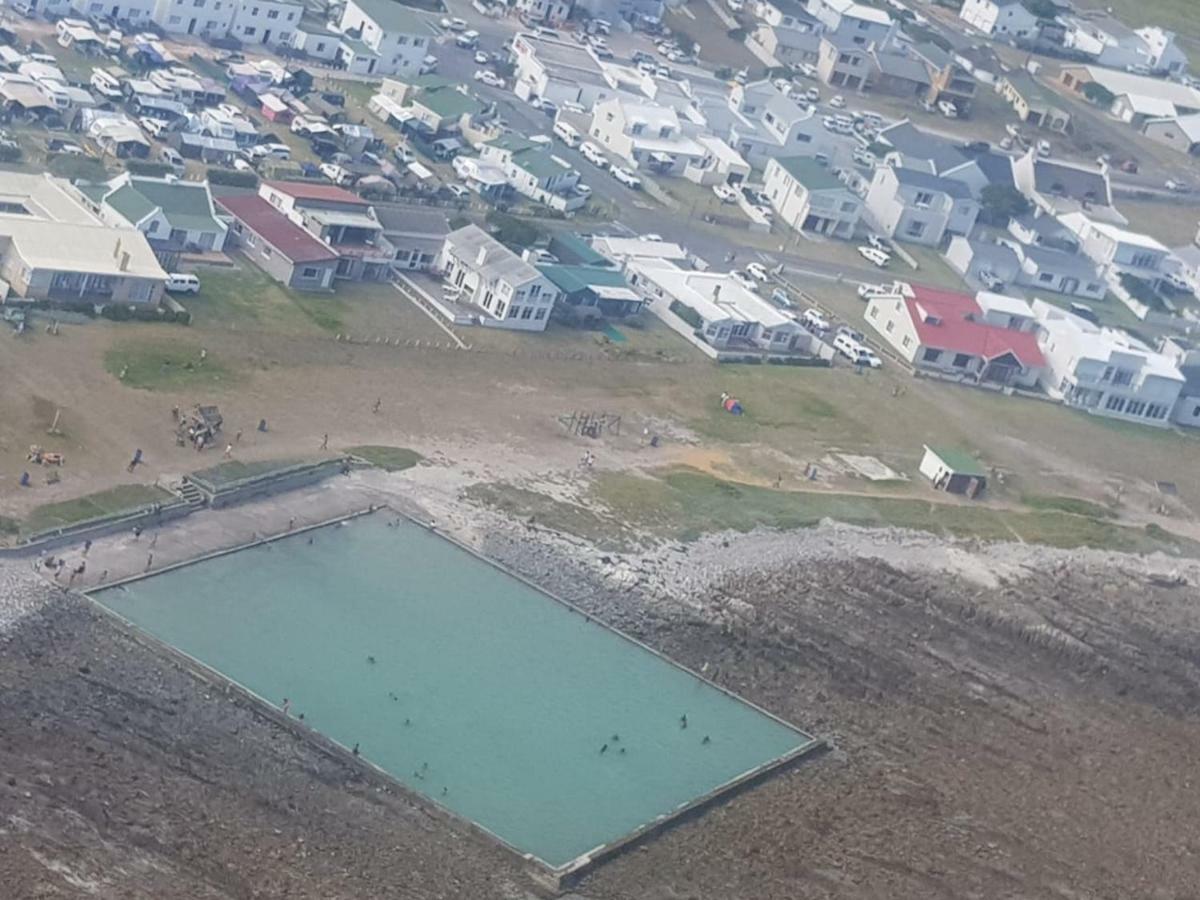 Redsky self catering Agulhas Apartment Bagian luar foto