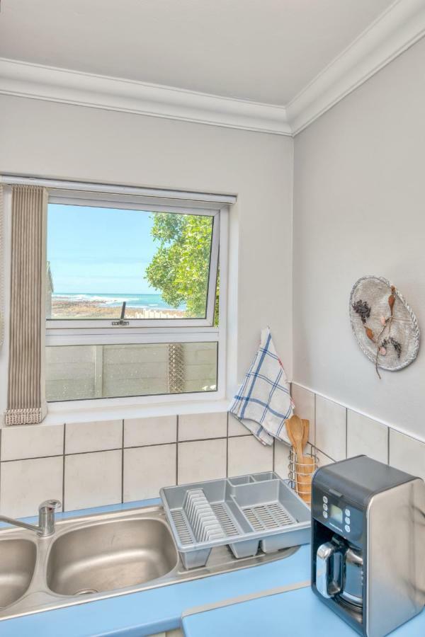 Redsky self catering Agulhas Apartment Bagian luar foto
