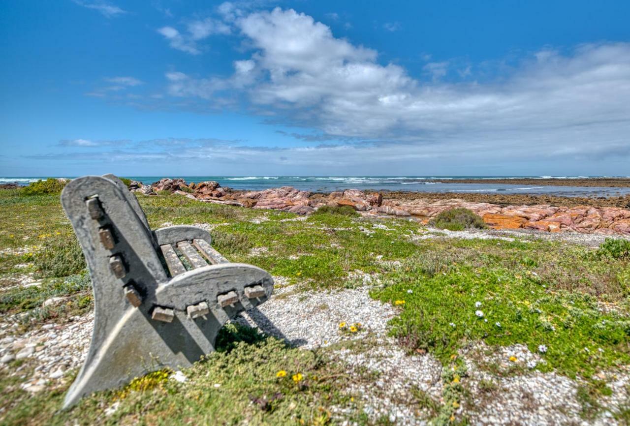 Redsky self catering Agulhas Apartment Bagian luar foto